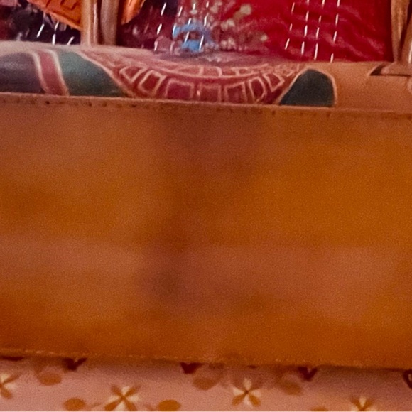 Eclectic Egypt leather bag with matching lipstick case, card wallet and wallet. - Picture 5 of 11